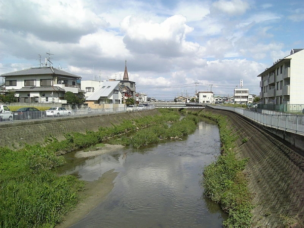 800px-Onji-River01.JPG